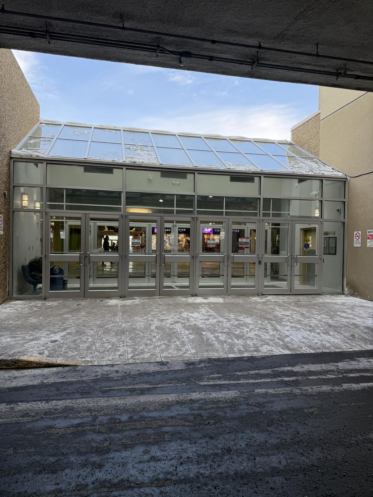 North Hill Mall Glazing